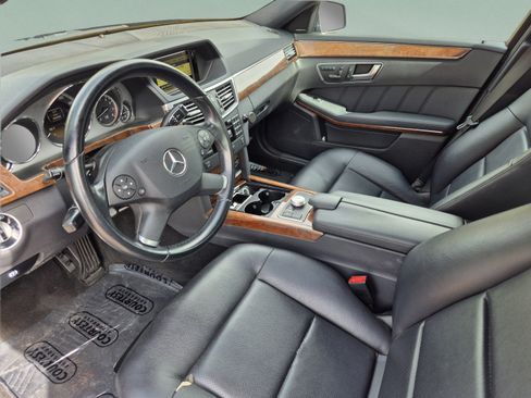 Used 2012 Mercedes-Benz E 350 4MATIC Sedan image 19