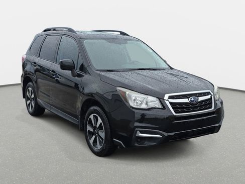 Used 2018 Subaru Forester 2.5i Premium w/ Protection Package #1 AWD/4WD image 3