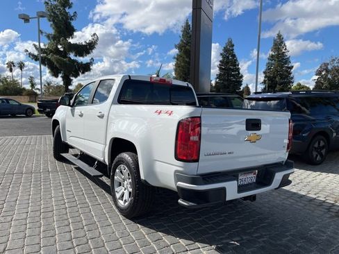 Used 2019 Chevrolet Colorado LT w/ LT Convenience Package image 3