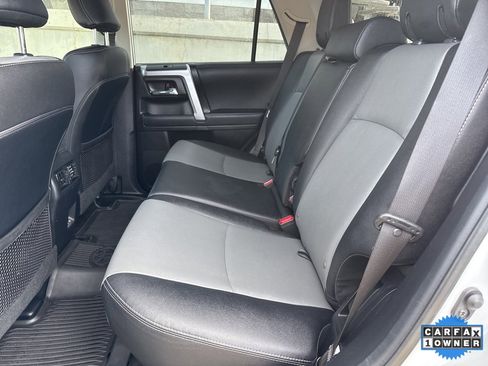 Used 2024 Toyota 4Runner SR5 Premium image 22