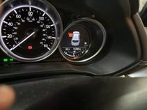 Used 2024 MAZDA CX-5 AWD 2.5 S w/ Preferred Package image 2