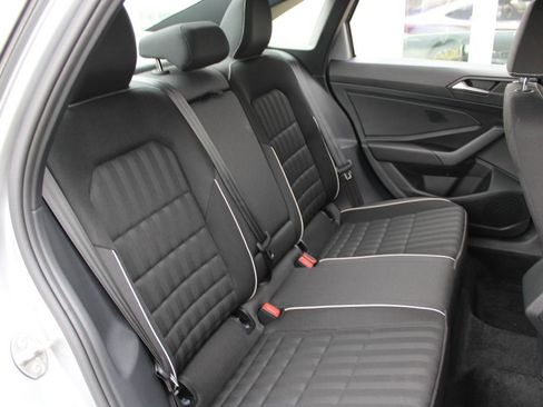 Certified 2024 Volkswagen Jetta Sport image 22