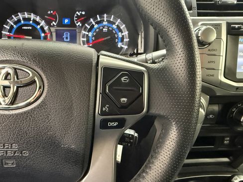 Used 2019 Toyota 4Runner SR5 Premium image 24