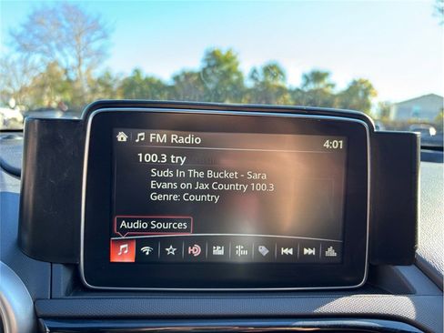 Used 2017 MAZDA MX-5 Miata RF Club image 26