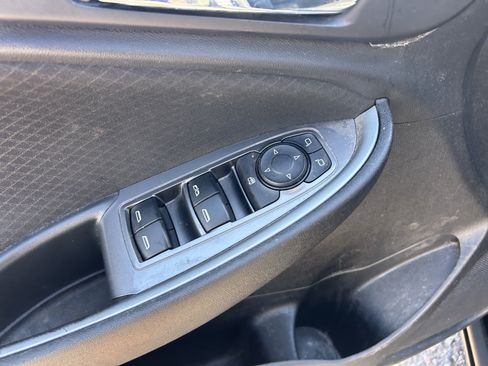 Used 2024 Chevrolet Malibu LT FWD image 15
