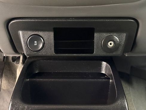 Used 2011 Ford Ranger XLT image 33