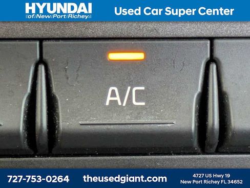 Used 2021 Kia Sportage LX FWD image 22