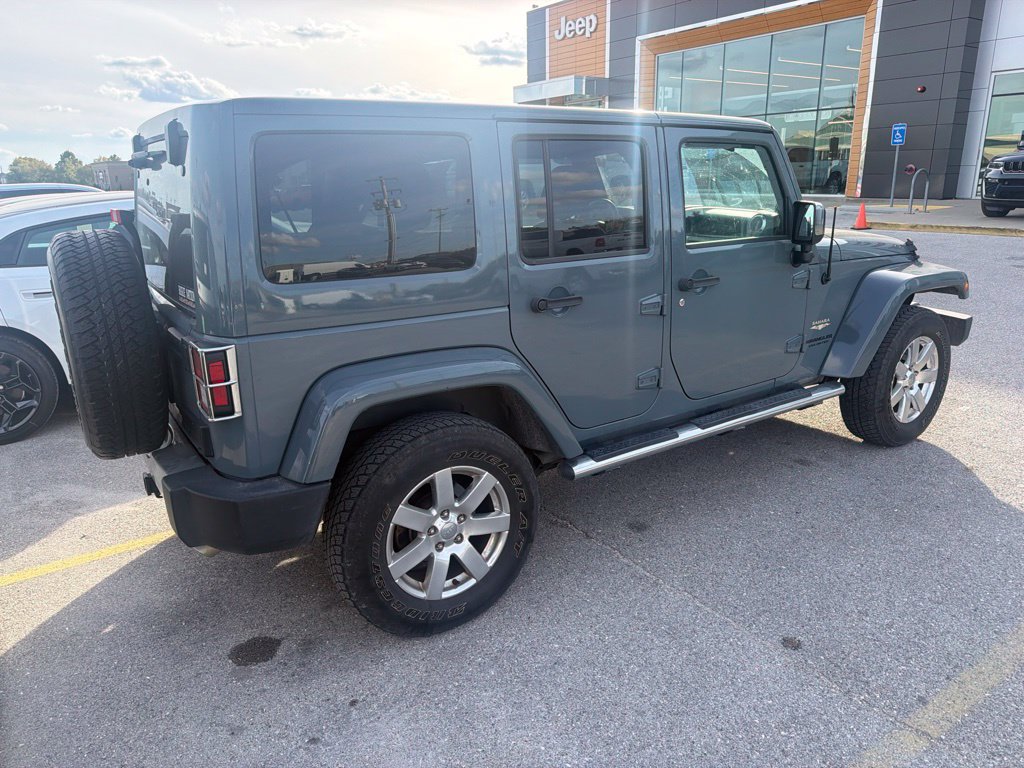 Used 2014 Jeep Wrangler Unlimited Sahara w/ Mopar Chrome Edition Group AWD/4WD image 6