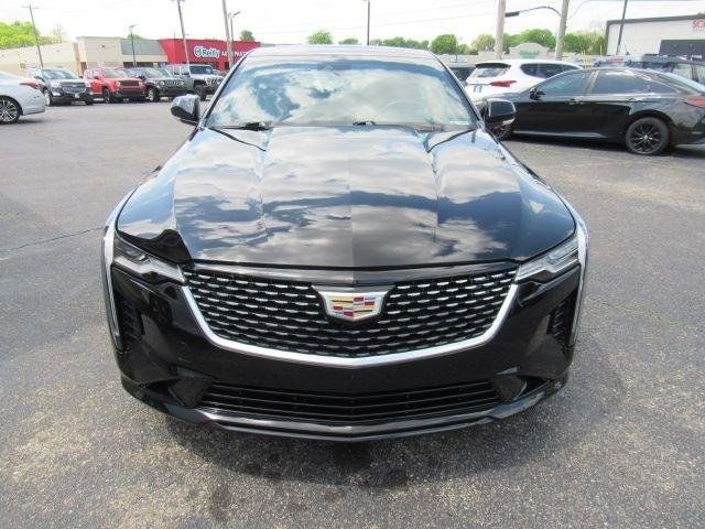 Used 2022 Cadillac CT4 Luxury w/ Sun And Sound Package AWD/4WD image 2
