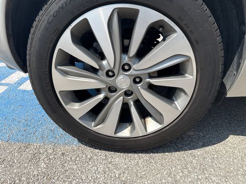 Used 2018 Buick Encore Preferred FWD image 3