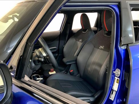 Certified 2025 MINI Cooper S image 7