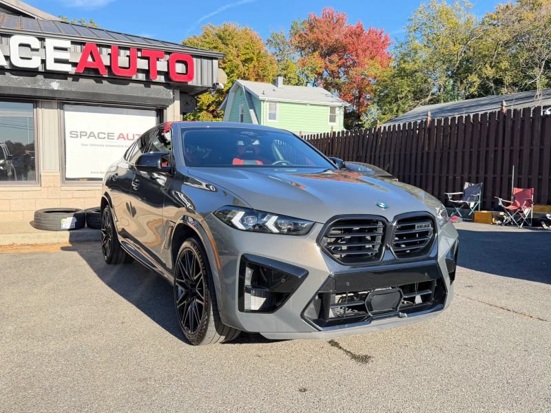 Used 2024 BMW X6 M Competition w/ Executive Package AWD/4WD image 4