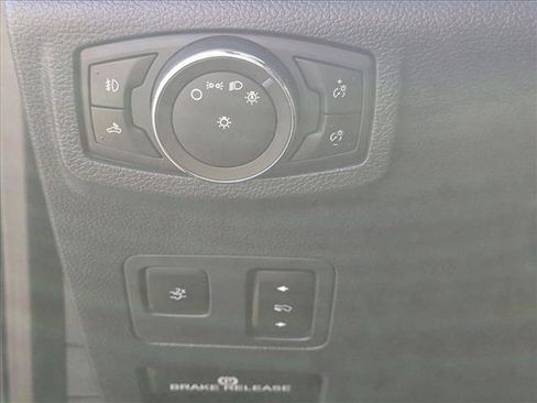 Used 2022 Ford F250 Lariat w/ Tremor Off-Road Package image 12