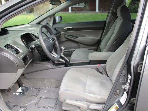 Used 2010 Honda Civic LX image 8