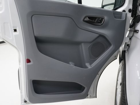 Used 2015 Ford Transit 350 XLT image 11