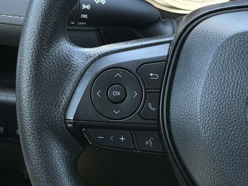 Used 2025 Toyota RAV4 LE FWD image 12
