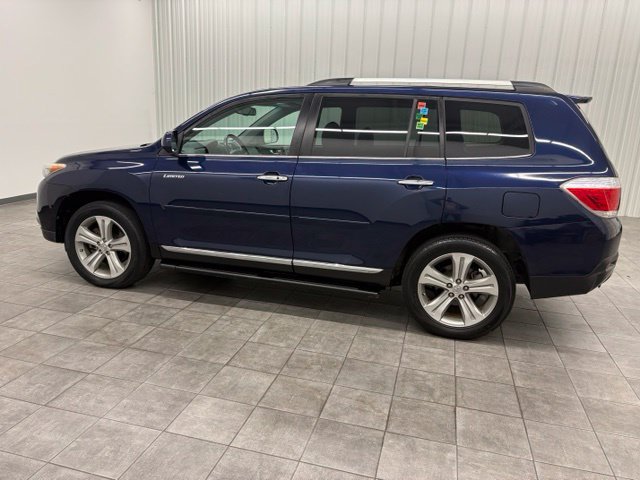 Used 2012 Toyota Highlander Limited w/ Tow Pkg FWD image 6