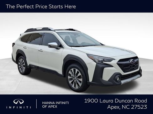 Used 2023 Subaru Outback Touring AWD/4WD image 1