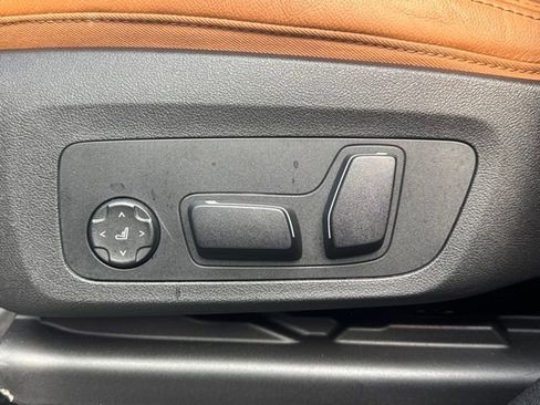 Certified 2024 BMW X4 xDrive30i image 13