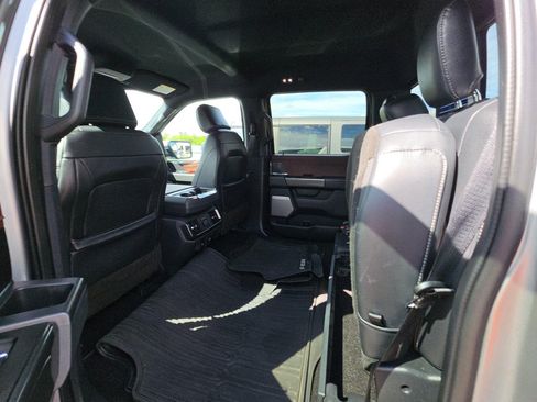 Used 2022 Ford F150 Lariat w/ Equipment Group 502A High AWD/4WD image 13