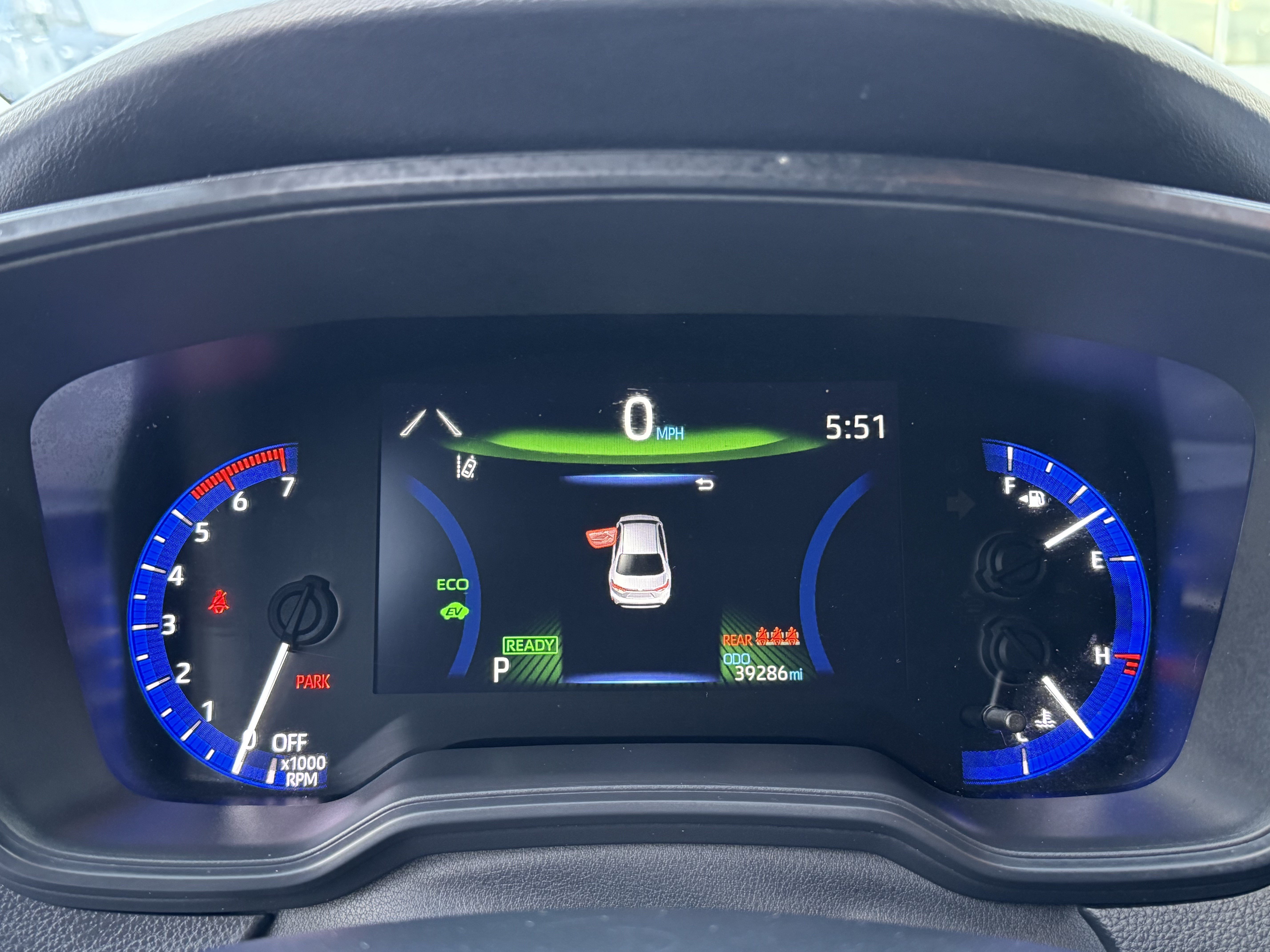 Used 2022 Toyota Corolla LE FWD image 25