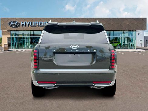 New 2026 Hyundai Palisade Calligraphy FWD image 6