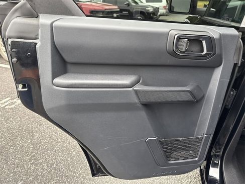 Used 2025 Ford Bronco Big Bend image 23