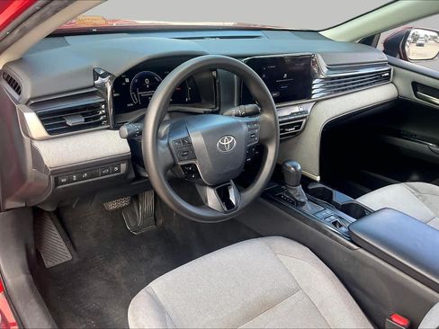 Used 2026 Toyota Camry LE w/ Convenience Package FWD image 17