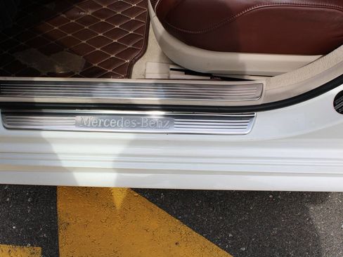 Used 2018 Mercedes-Benz S 560 4MATIC Sedan image 75