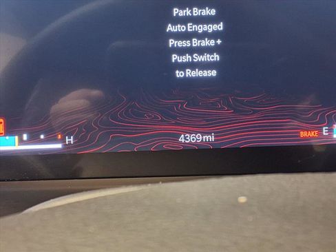 Used 2025 Jeep Grand Cherokee L Altitude image 23