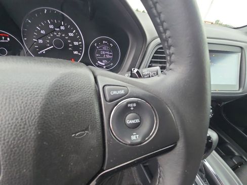 Certified 2021 Honda HR-V Sport image 17
