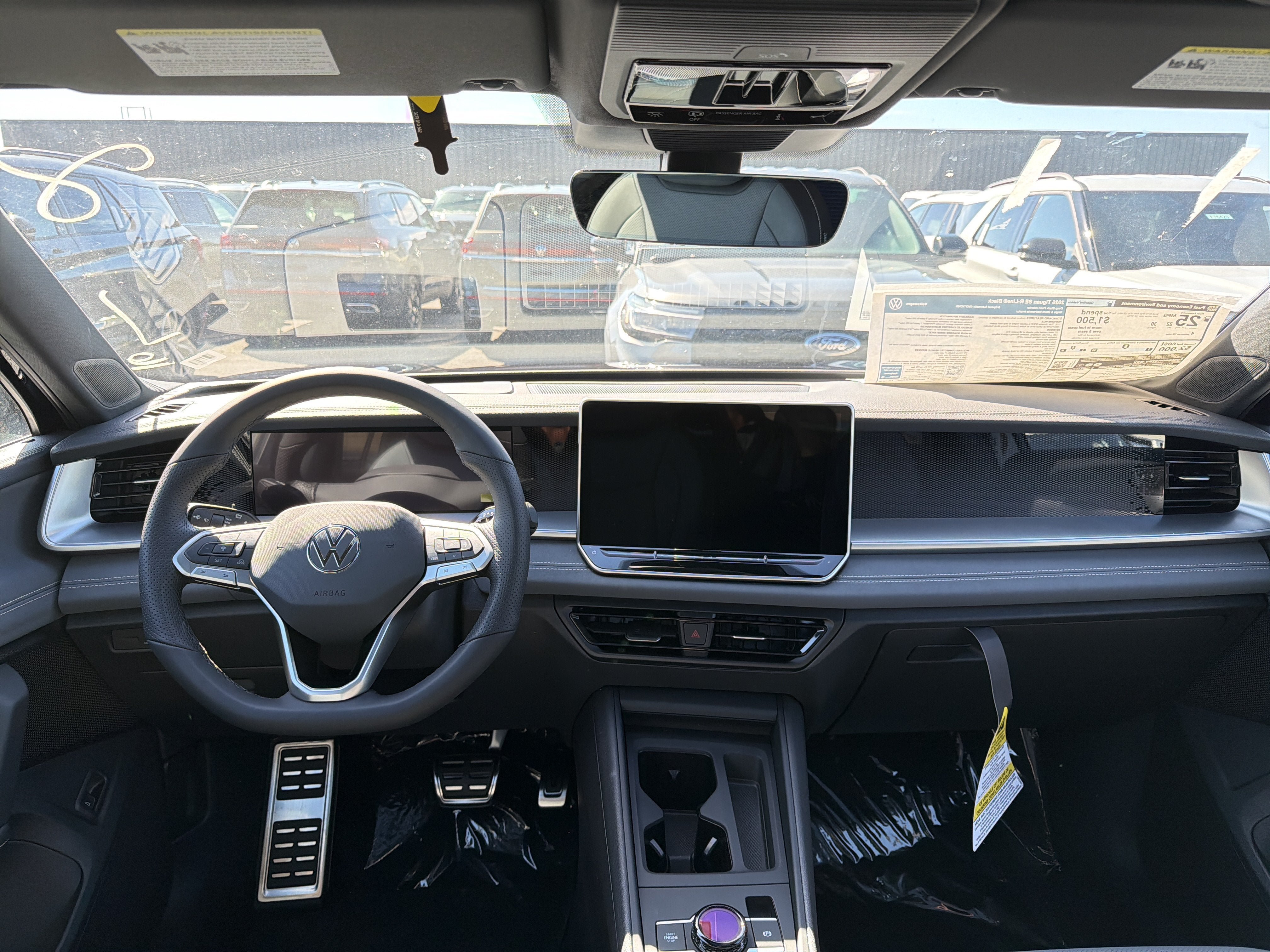 New 2026 Volkswagen Tiguan SE R-Line AWD/4WD image 12