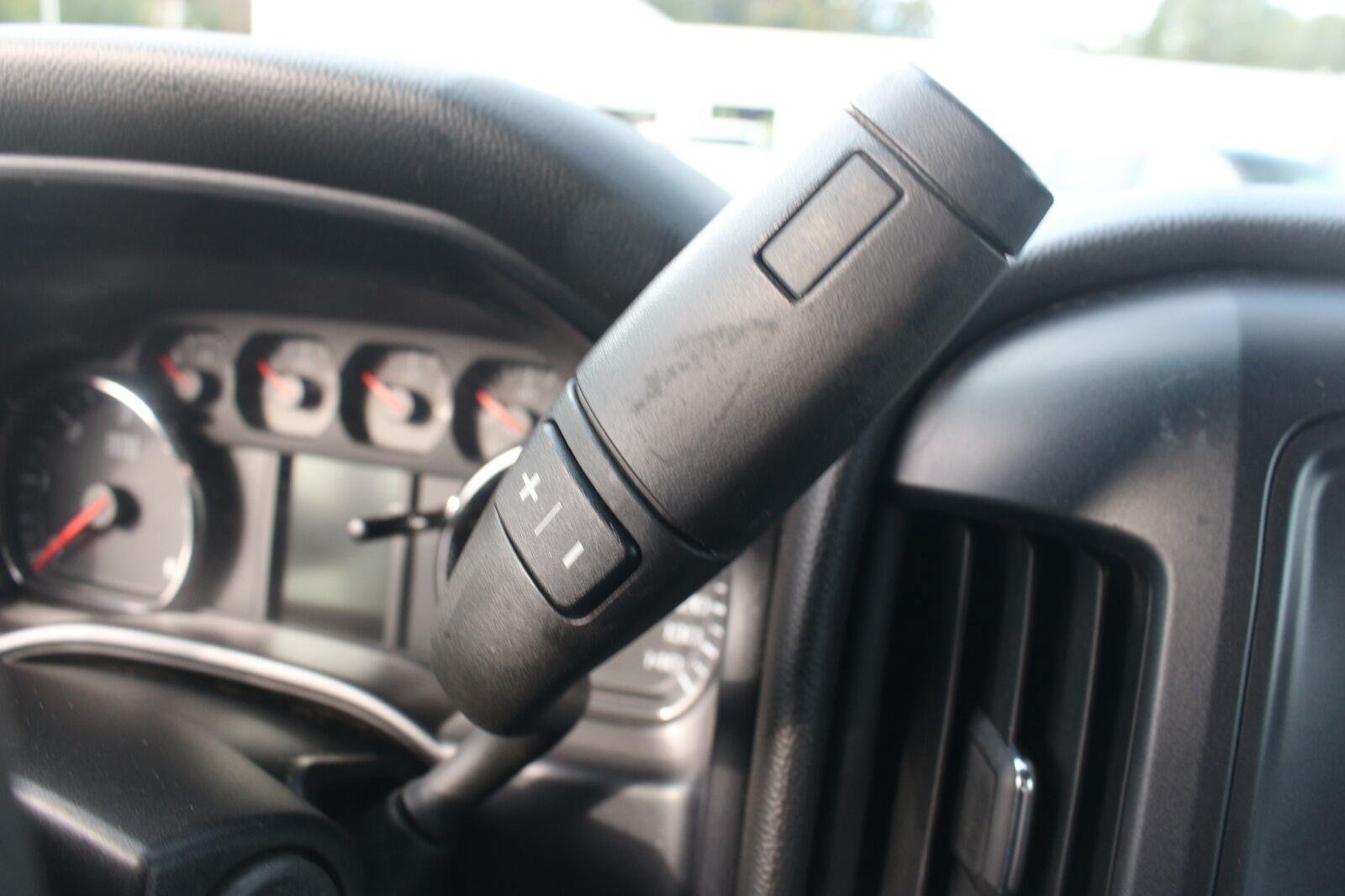 Used 2016 Chevrolet Silverado 2500 W/T w/ WT Convenience Package AWD/4WD image 19