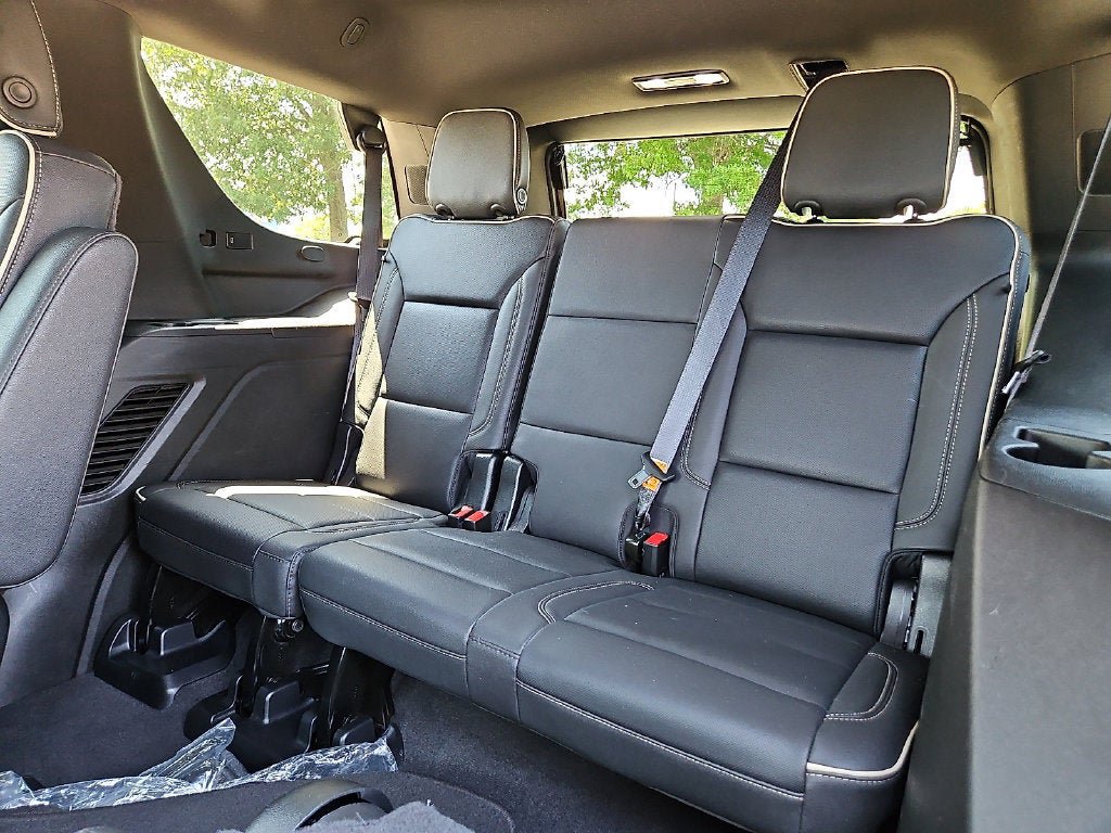 Certified 2023 GMC Yukon SLT AWD/4WD image 11