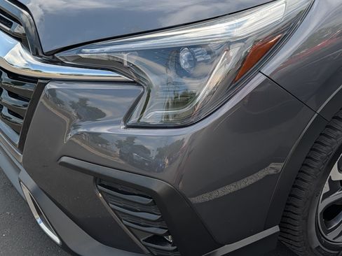 Used 2023 Subaru Ascent Touring AWD/4WD image 16