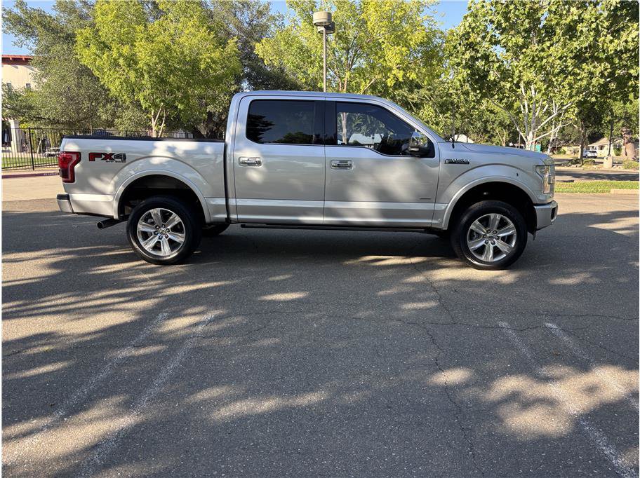 Used 2016 Ford F150 Platinum w/ Equipment Group 701A Luxury AWD/4WD image 5