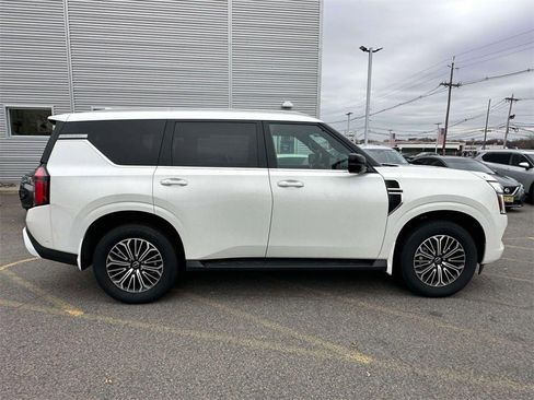 New 2025 Nissan Armada SL w/ Captain's Chari Seat Package image 4
