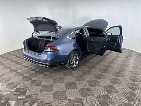 Used 2025 Honda Accord EX-L image 17