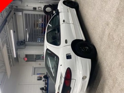 Used 2002 Pontiac Sunfire SE w/ Opt Pkg 1 FWD image 5