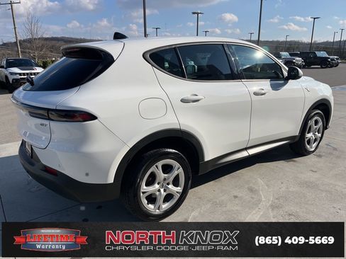 Used 2024 Dodge Hornet GT image 19