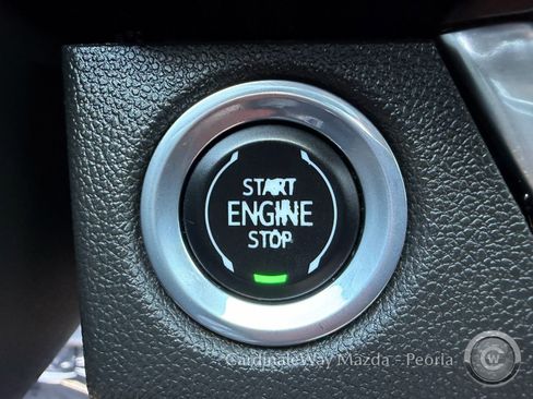 Used 2024 Buick Envista Sport Touring w/ Convenience I Package FWD image 31