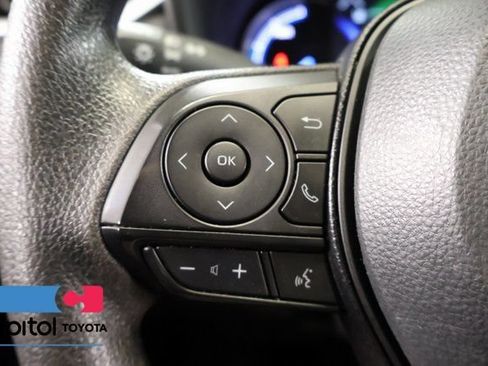 Certified 2025 Toyota RAV4 XLE AWD/4WD image 18