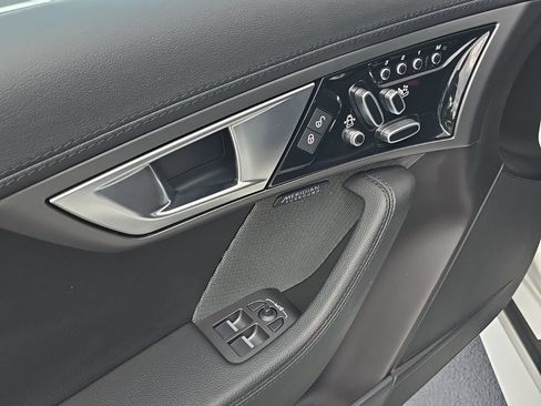 Used 2016 Jaguar F-TYPE S AWD/4WD image 10