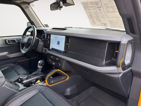 Used 2021 Ford Bronco Badlands image 10