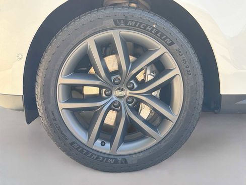 Certified 2024 Land Rover Range Rover Sport SE AWD/4WD image 6