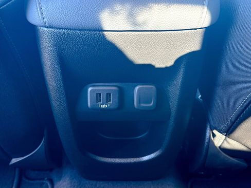 Certified 2022 Chevrolet Colorado Z71 w/ Safety Package image 22