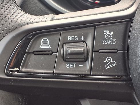New 2025 Alfa Romeo Stelvio Sprint AWD/4WD image 13