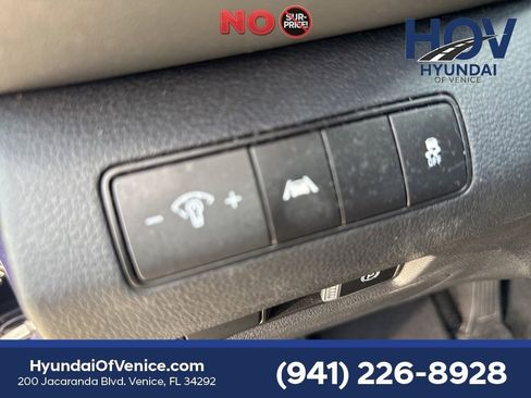 Certified 2022 Hyundai Santa Fe SEL FWD image 13
