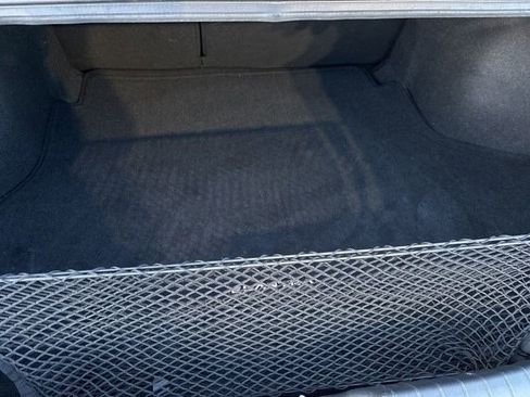 Used 2022 Hyundai Elantra Limited image 37