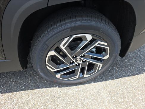 New 2026 Hyundai Tucson SEL Plus AWD/4WD image 9